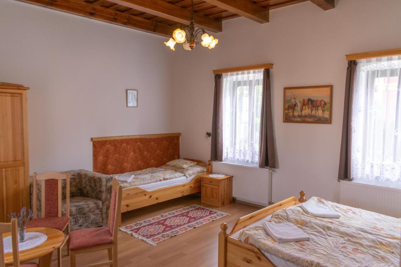 Kapolna Vendeghaz Daire Kerkaskapolna Dış mekan fotoğraf